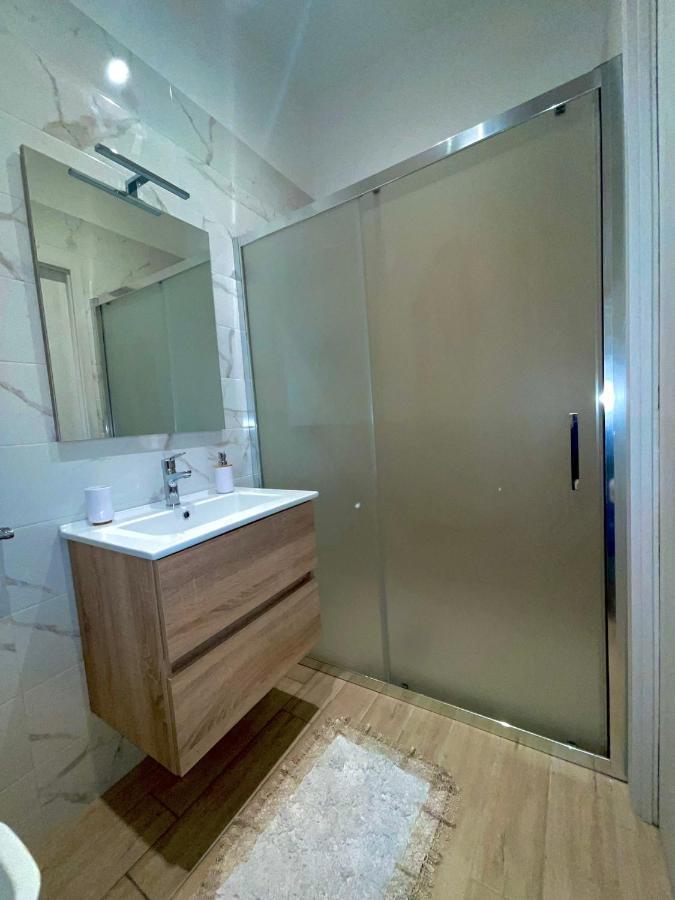 Venezia Rooms Naples Luaran gambar